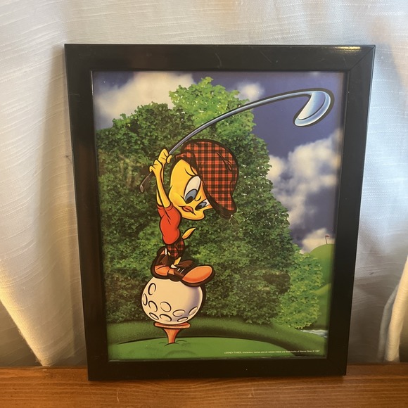 1997 Looney Tunes Warner Brothers "TEE OFF" Tweety Bird Golfing Framed Poster - Picture 1 of 7
